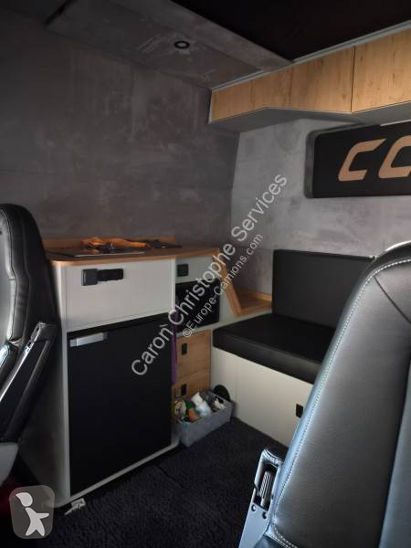 جرار Volvo