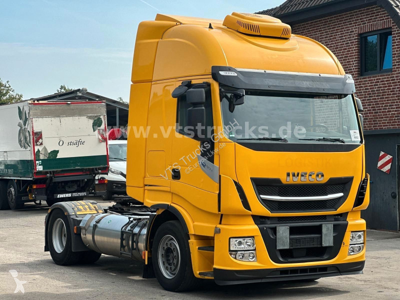 Iveco 460 Euro6 4x2 Blatt-/Luft, Erdgas tractor...