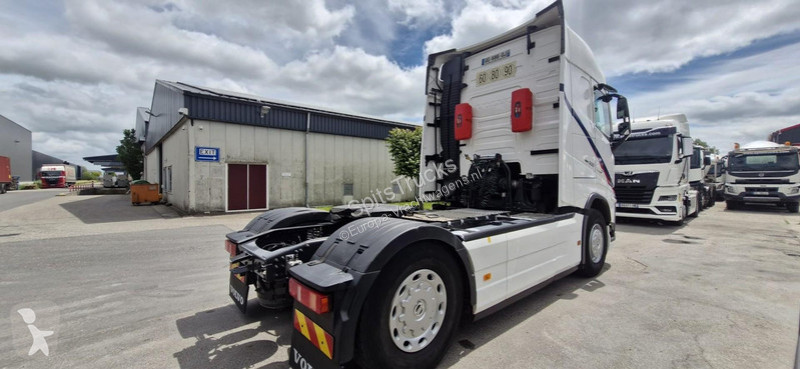 Trattore Stradale Volvo 500 Refrigerator