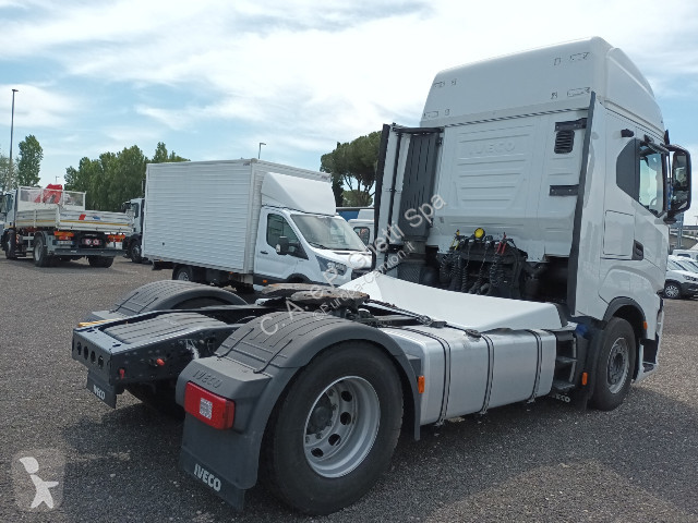 جرار Iveco S-Way AS440S48T/P