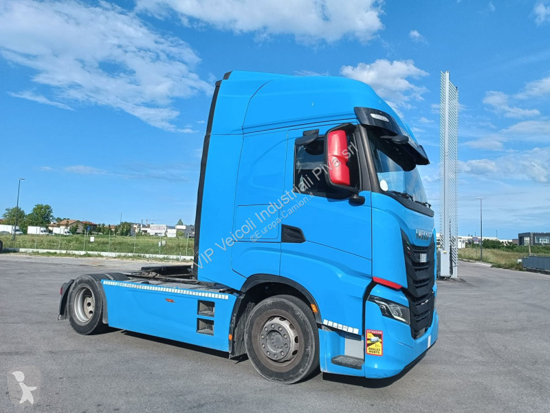 Iveco 510 tractor unit