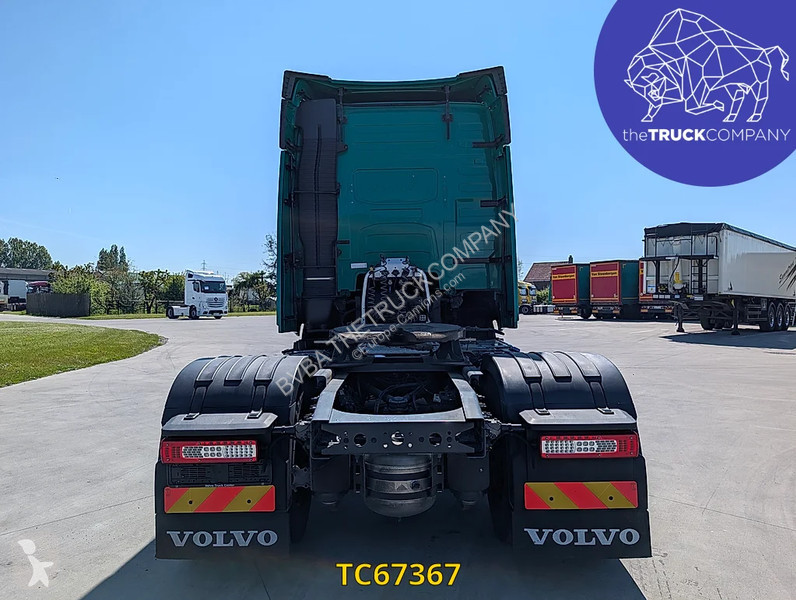 جرار Volvo 500