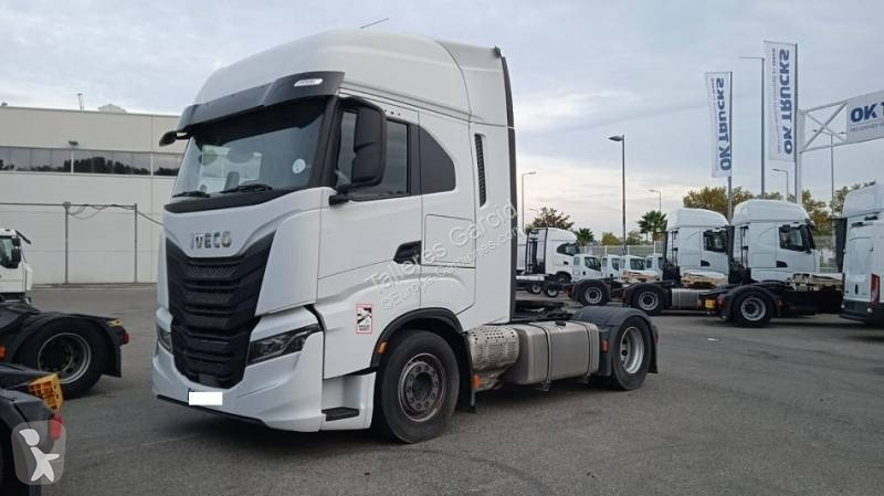 جرار Iveco