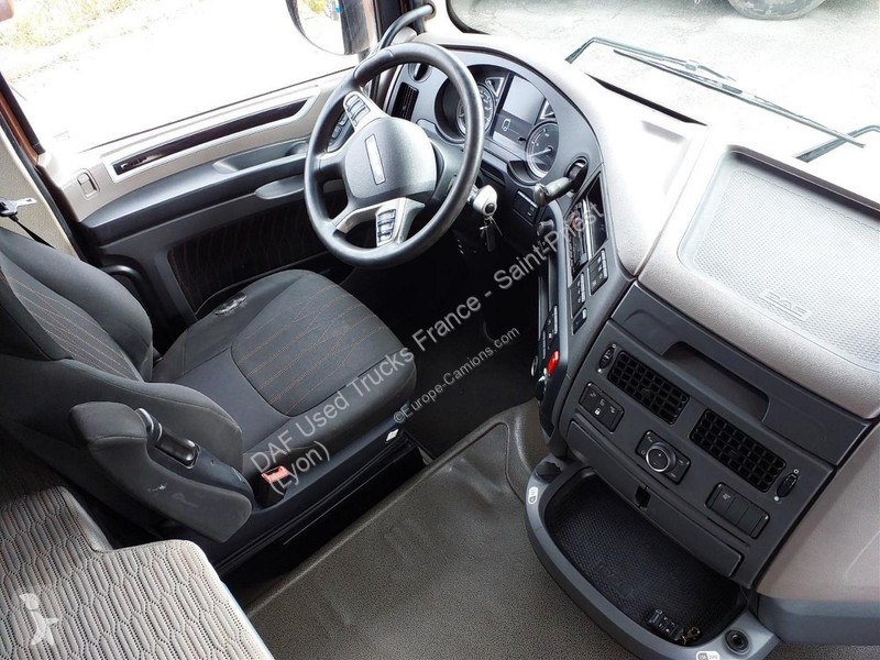 Tracteur DAF 530 FT 4X2
