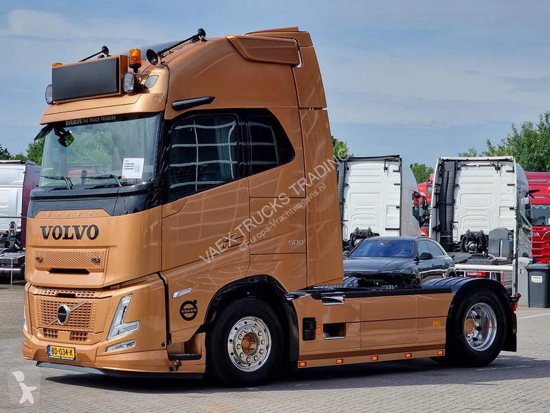 Traktor Volvo 13500 Aero Globetrotter XL 4x2 -...