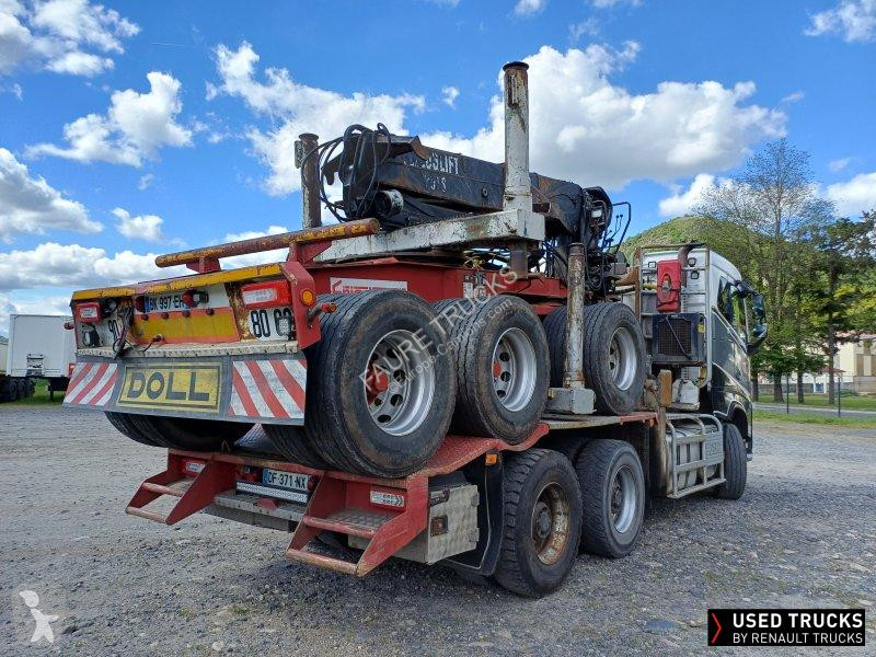 جرار Volvo