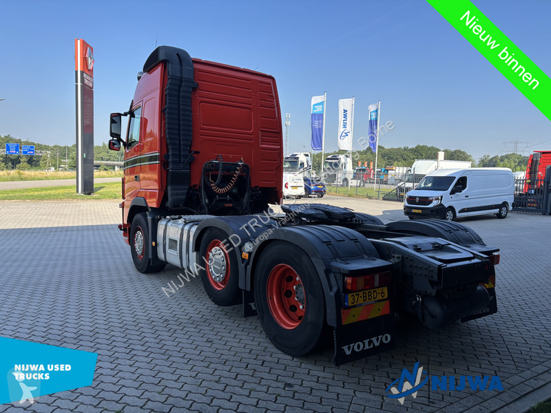 جرار Volvo 420 6x2/4 Xenon + Koelkast