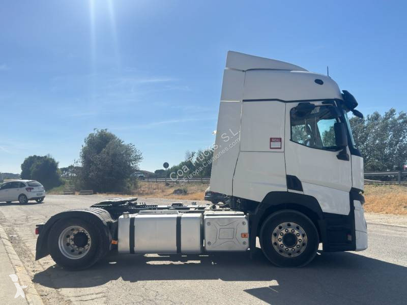 جرار Renault