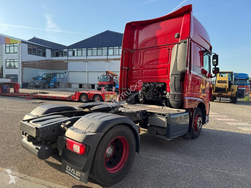 Trekker DAF 4X2 EURO 6 + STANDAIRCO -...