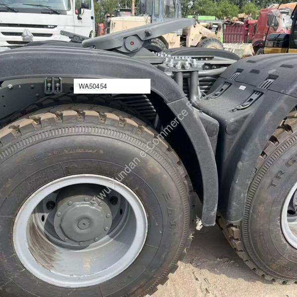 جرار Howo ZZ4257