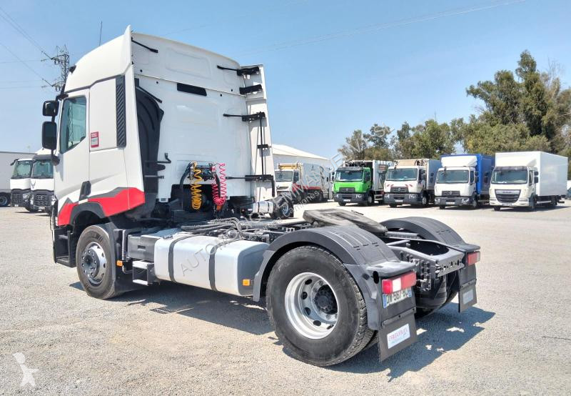 جرار Renault 460 XROAD TSeries