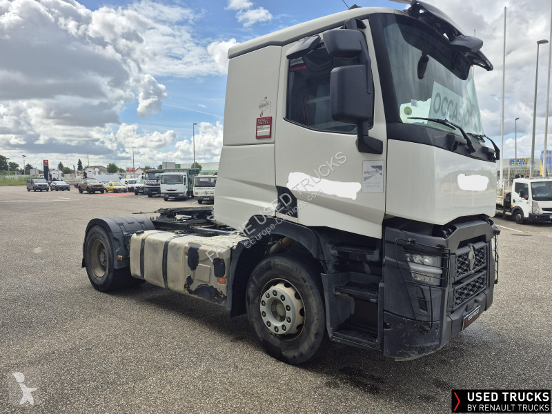 جرار Renault