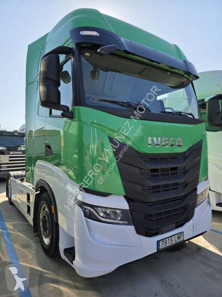 جرار Iveco