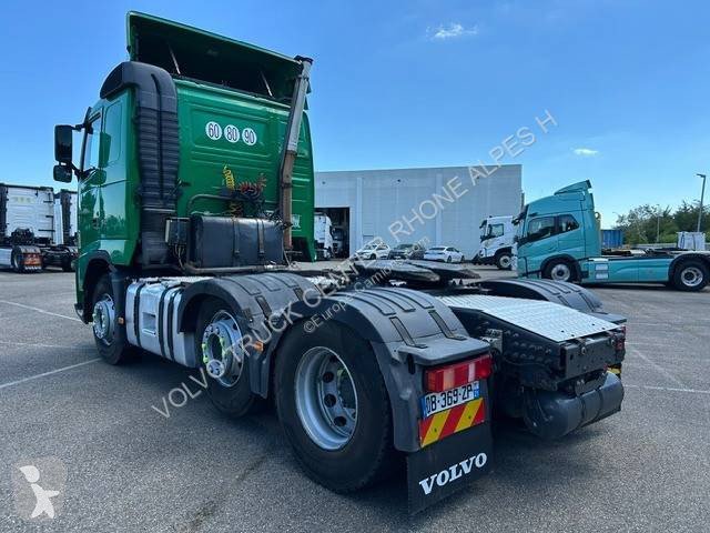 جرار Volvo