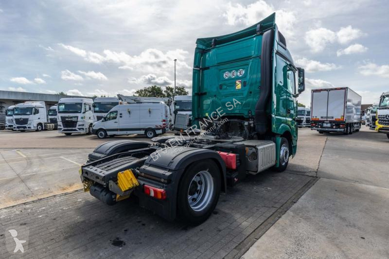 جرار Mercedes ACTROS 1845