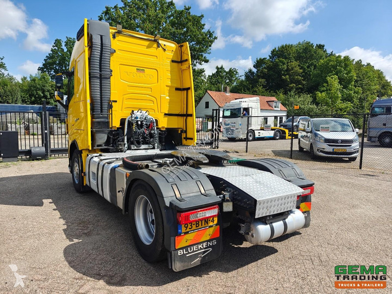 جرار Volvo 500 4x2 GlobeTrotter Euro6C - Welgro...