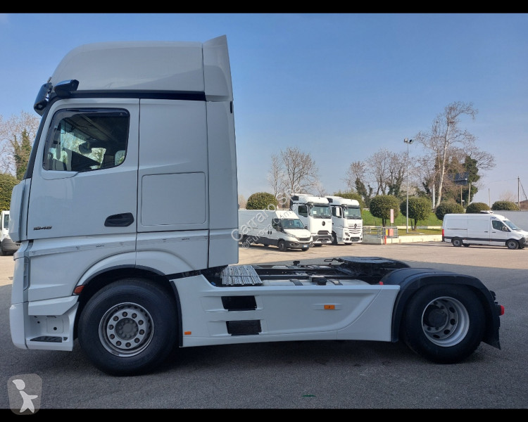 Trattore Stradale Mercedes 5 18 4x2