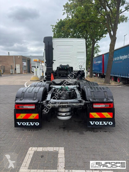 جرار Volvo 500 Full Air - I-Save - 6x2 - Retarder