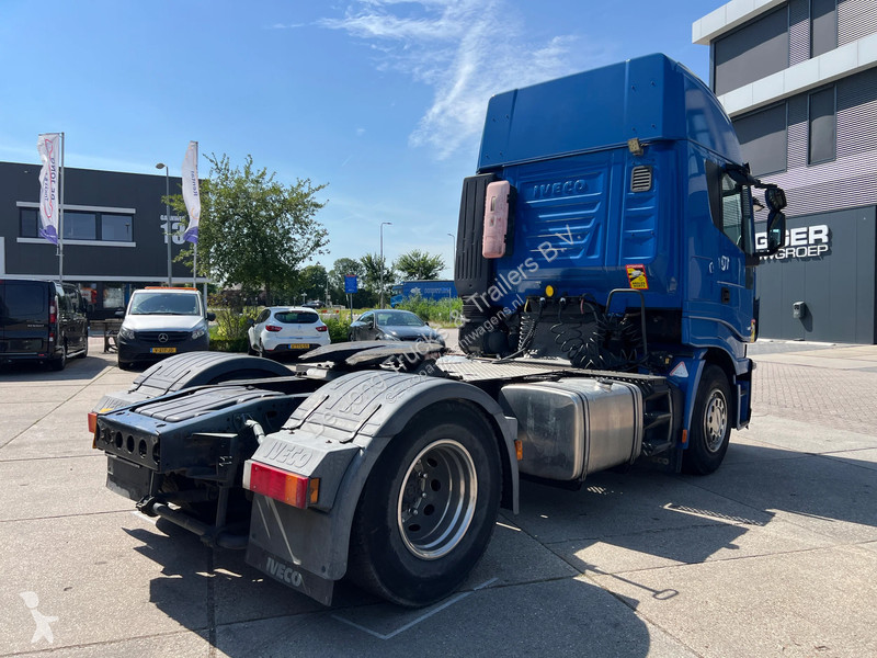 Iveco 420 / ADR / PTO / Euro 6 tractor unit