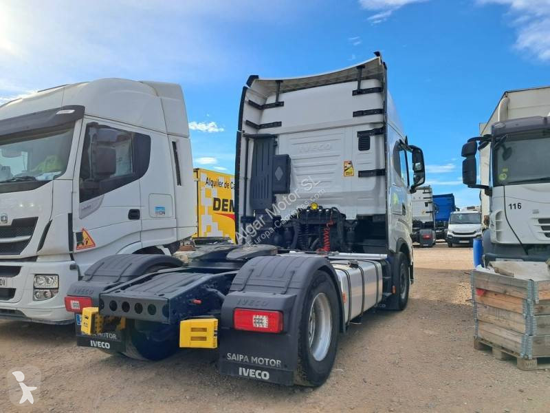 جرار Iveco