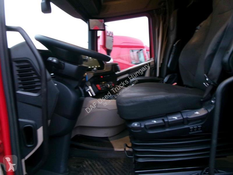 جرار DAF XG  FT 4X2