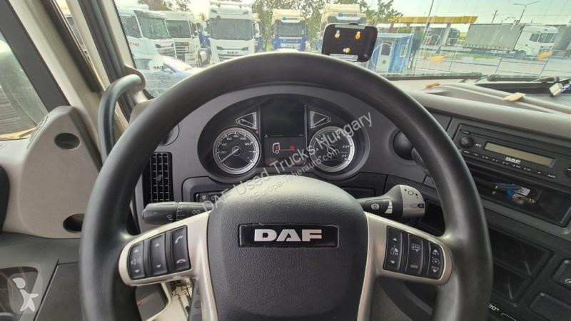 جرار DAF XF  FT LOW DECK 4X2