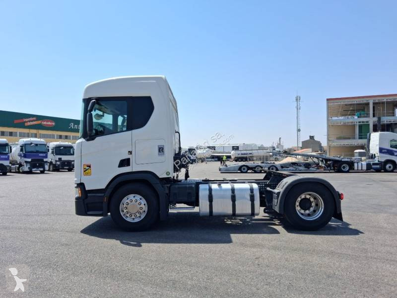 جرار Scania