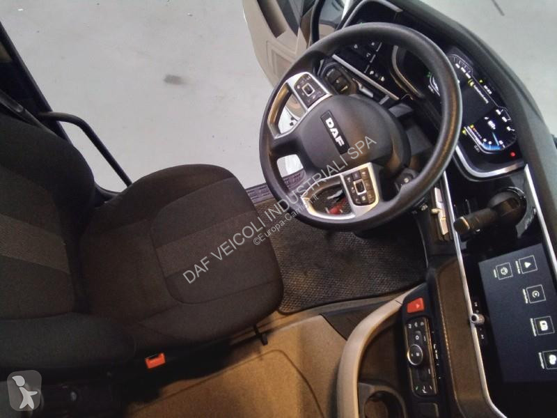 جرار DAF XG  FT 4X2