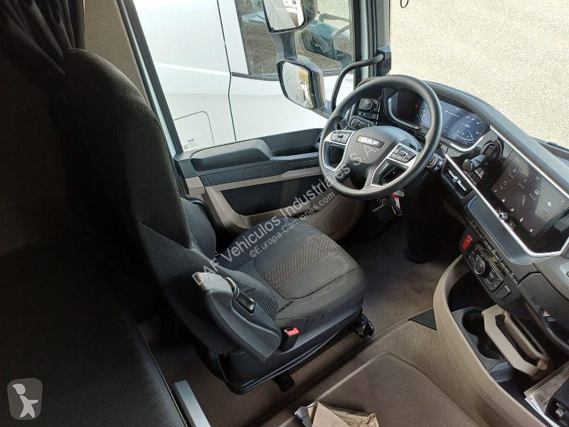 جرار DAF XG  FT 4X2