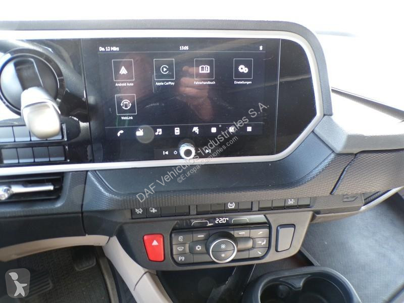 جرار DAF XG  FT 4X2