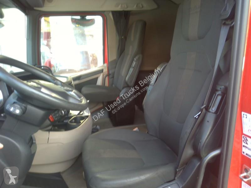جرار DAF XG  FT 4X2