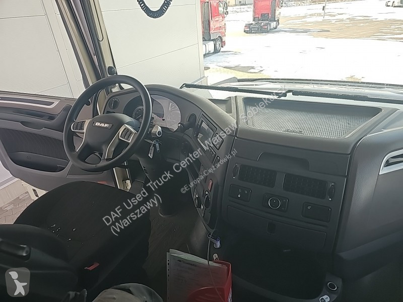 جرار DAF XF  FT 4X2