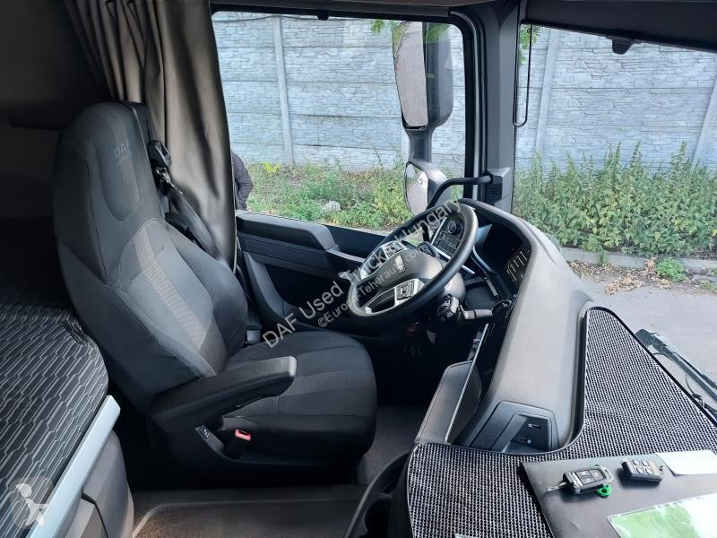 جرار DAF XFn  FT 4X2