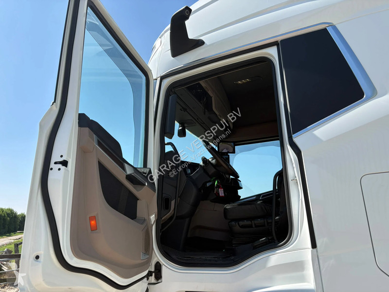 جرار DAF + 530 FT Euro6 ZF-Intarder
