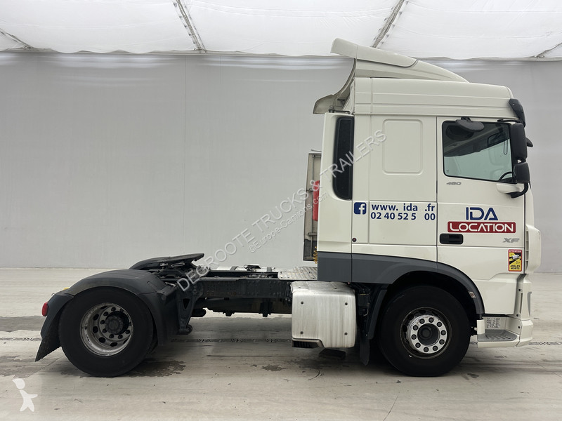 Тягач DAF XF  Space Cab