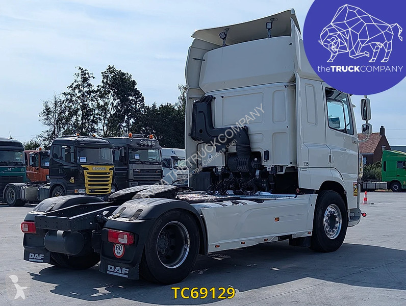 جرار DAF 480
