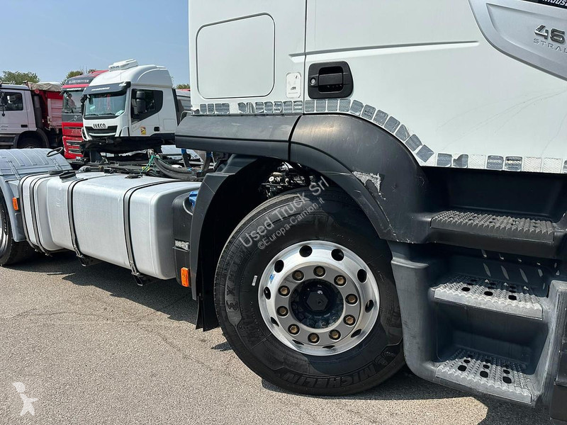 Iveco 460 tractor unit