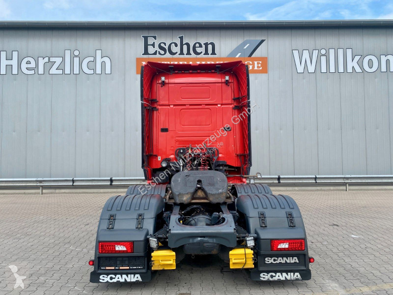 جرار Scania LA 6x2/4 MLB...