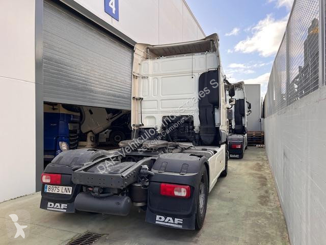 Nyergesvontató DAF 480 FT 4X2
