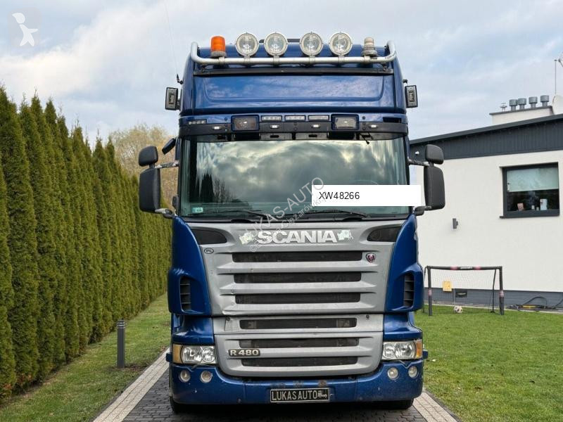 Scania R420 tractor unit