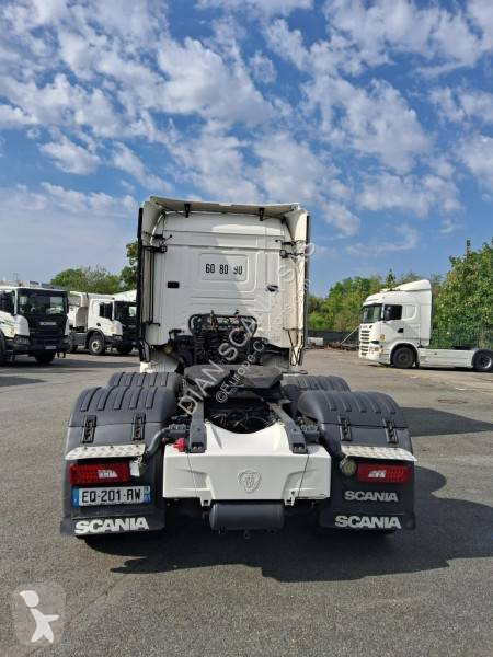 جرار Scania