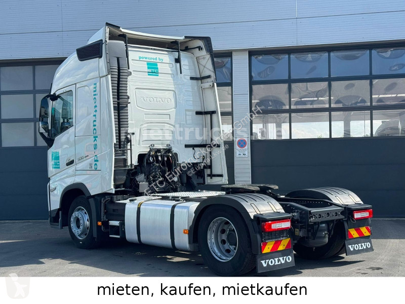Ťahač Volvo 500 Globe Mietkauf 1525 Euro mtl.
