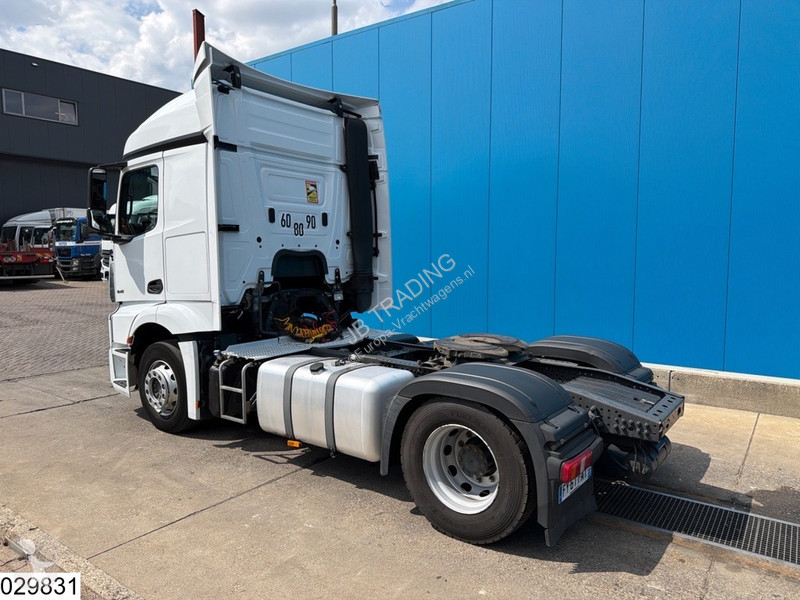 جرار Mercedes 1845 EURO 6d