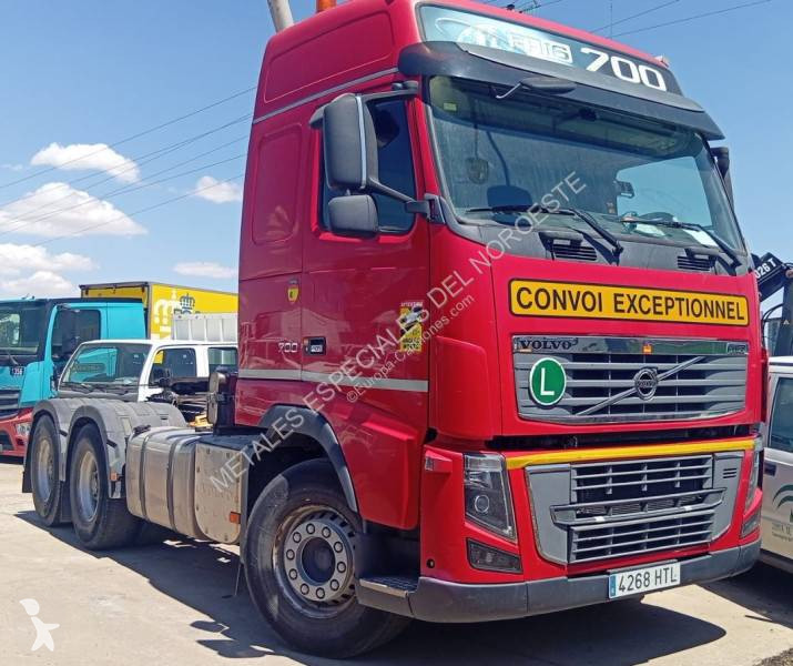 جرار Volvo