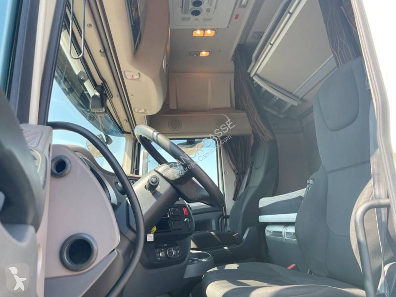 DAF 480 tractor unit