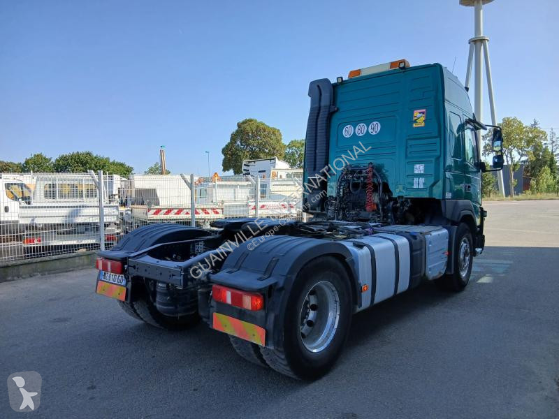 جرار Volvo 450