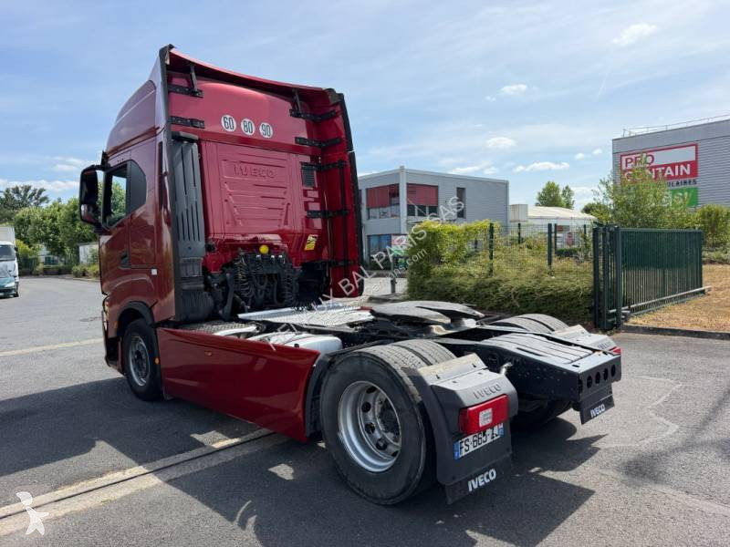 Iveco  tractor unit