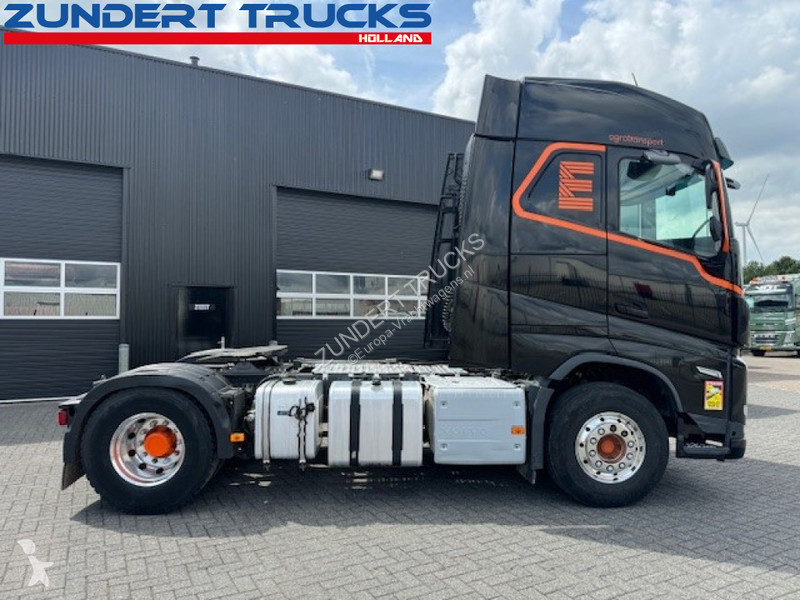 جرار Volvo 500 GLOBETROTTER, 2 TANKS, ALCOA