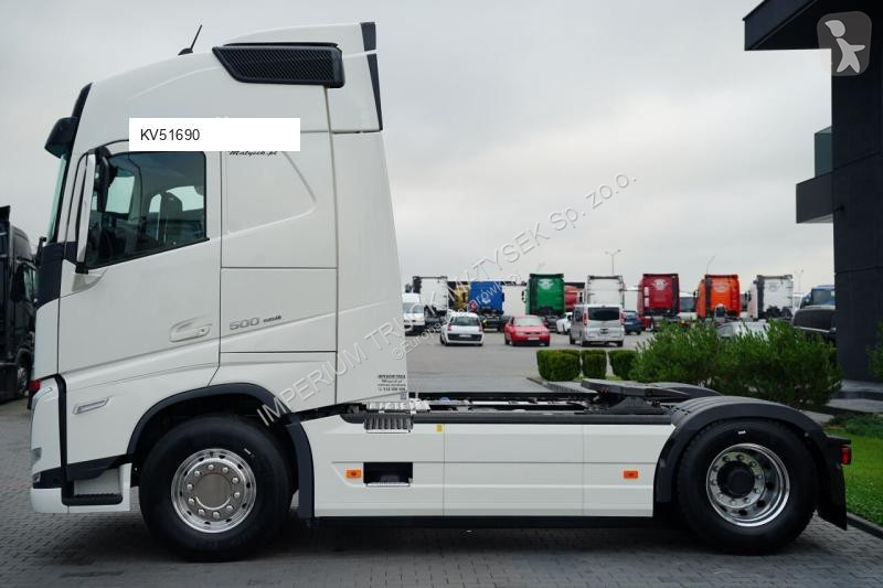 Cap tractor Volvo I-SHIFT
