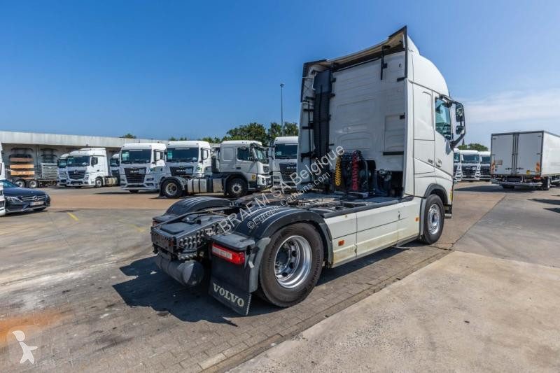 جرار Volvo 500 + INTARDER + HYDR.